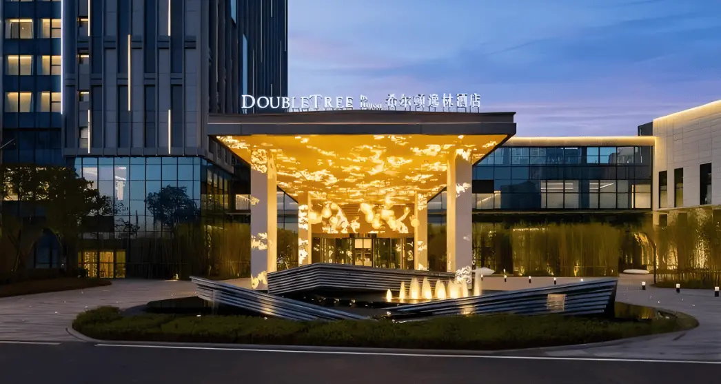 Why Hotels with EV Charging Stations Are Essential for the Future of Hospitality